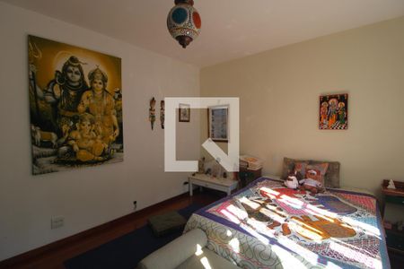Casa à venda com 185m², 3 quartos e 2 vagasQuarto 2