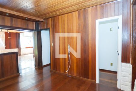 Sala de casa de condomínio para alugar com 3 quartos, 1200m² em Vila Del Rey, Nova Lima
