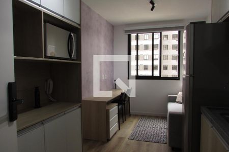 sala e cozinha de apartamento para alugar com 1 quarto, 24m² em Butantã, São Paulo