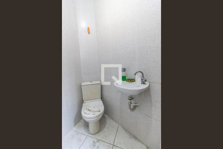 Casa à venda com 59m², 2 quartos e 1 vagaBanheiro