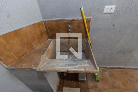 Casa à venda com 59m², 2 quartos e 1 vagaÁrea de serviço