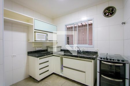 Casa à venda com 185m², 2 quartos e 2 vagasCozinha