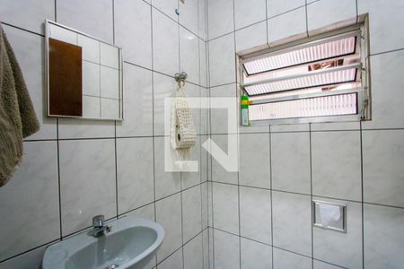 Casa à venda com 185m², 2 quartos e 2 vagasBanheiro de serviço