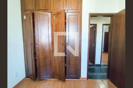 Apartamento à venda com 190m², 4 quartos e 2 vagasSuíte