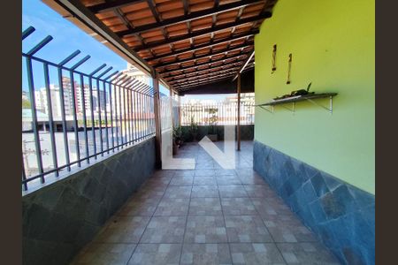 Apartamento à venda com 190m², 4 quartos e 2 vagasCobertura