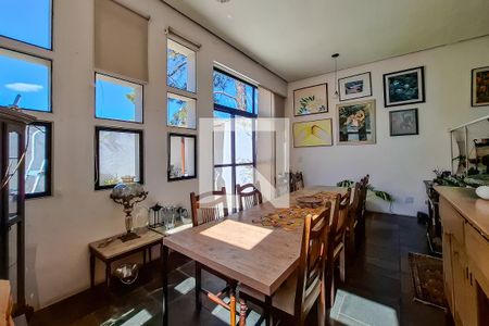 Casa à venda com 240m², 3 quartos e 3 vagassala jantar