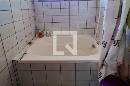 Casa à venda com 240m², 3 quartos e 3 vagasquarto 3 suite