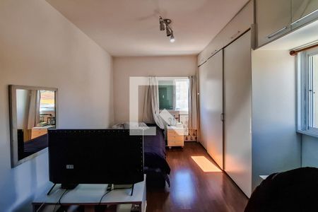 Casa à venda com 240m², 3 quartos e 3 vagasquarto 3 suite