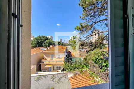 Casa à venda com 240m², 3 quartos e 3 vagasquarto 3 suite