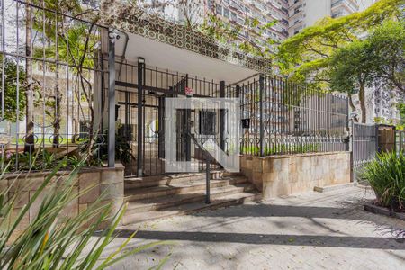 Apartamento à venda com 120m², 2 quartos e 2 vagasFachada