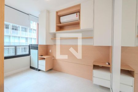 Apartamento à venda com 25m², 1 quarto e sem vaga Apartamento à venda com 25m², 1 quarto e sem vagaStudio