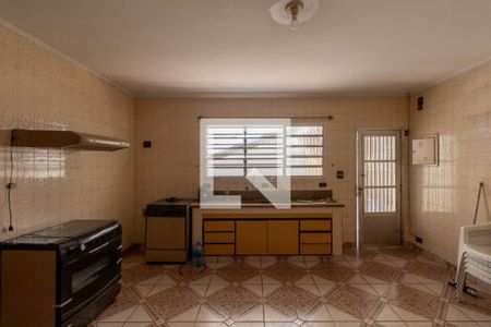 Casa à venda com 300m², 4 quartos e 10 vagasCozinha 
