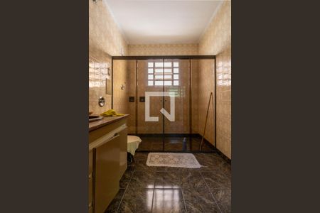 Casa à venda com 300m², 4 quartos e 10 vagasBanheiro 