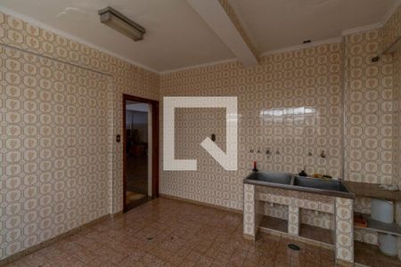 Casa à venda com 300m², 4 quartos e 10 vagasÁrea de Serviço