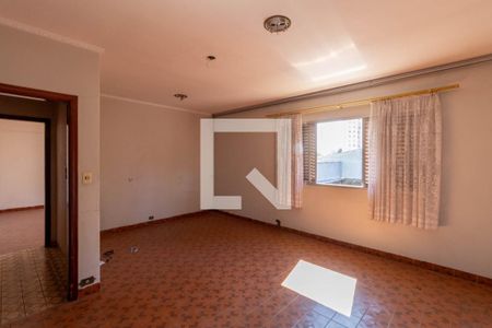 Casa à venda com 300m², 4 quartos e 10 vagasSuíte 