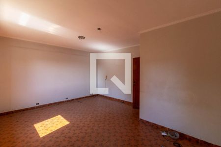 Casa à venda com 300m², 4 quartos e 10 vagasSuíte 