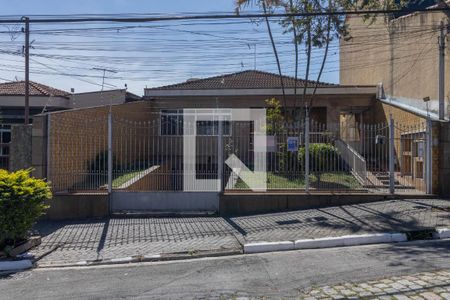 Casa à venda com 300m², 4 quartos e 10 vagasFachada+Placa 