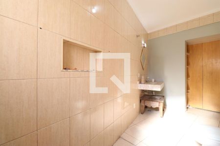 Casa à venda com 110m², 3 quartos e 2 vagasBanheiro da Suíte 2