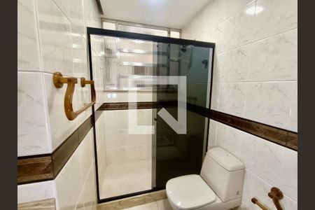 Apartamento à venda com 150m², 4 quartos e 1 vagaSuíte banheiro