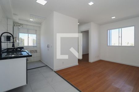 Sala de apartamento para alugar com 2 quartos, 40m² em Vila Plana, São Paulo