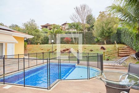 Casa de condomínio à venda com 550m², 4 quartos e 3 vagas Casa de condomínio à venda com 550m², 4 quartos e 3 vagasPiscina