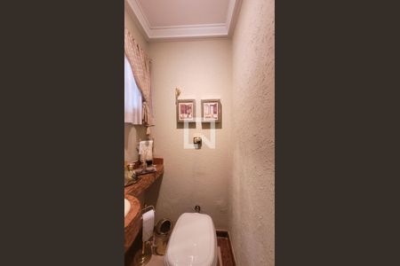 Casa de condomínio à venda com 400m², 4 quartos e 6 vagas Casa de condomínio à venda com 400m², 4 quartos e 6 vagasLavabo