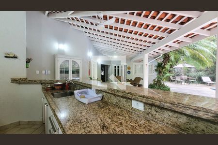 Casa de condomínio à venda com 400m², 4 quartos e 6 vagas Casa de condomínio à venda com 400m², 4 quartos e 6 vagasÁrea gourmet