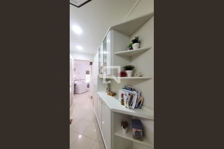 Casa de condomínio à venda com 400m², 4 quartos e 6 vagas Casa de condomínio à venda com 400m², 4 quartos e 6 vagasCozinha