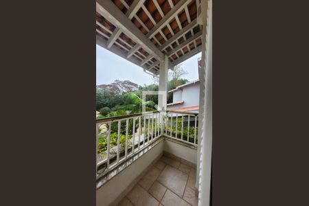 Casa de condomínio à venda com 400m², 4 quartos e 6 vagas Casa de condomínio à venda com 400m², 4 quartos e 6 vagasVaranda da Suíte master