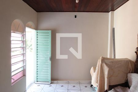 Casa à venda com 140m², 4 quartos e 1 vagaQuarto 4