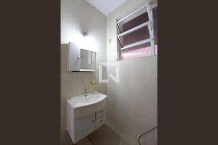 Casa à venda com 140m², 4 quartos e 1 vagaBanheiro