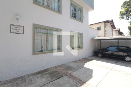 Casa à venda com 140m², 4 quartos e 1 vagaGaragem