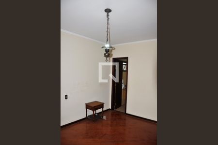 Casa à venda com 500m², 5 quartos e 5 vagas Quarto 01 com Suíte