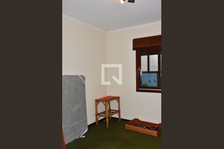 Casa à venda com 500m², 5 quartos e 5 vagasQuarto 04 com Suíte