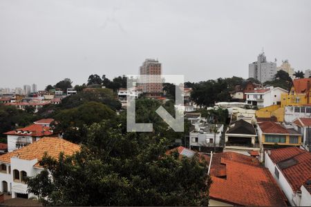 Casa à venda com 500m², 5 quartos e 5 vagasVista Quarto 01 com Suíte