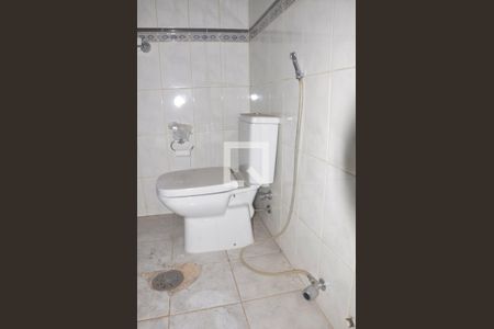 Casa à venda com 500m², 5 quartos e 5 vagas Banheiro