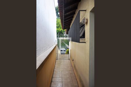 Casa à venda com 500m², 5 quartos e 5 vagasCorredor Externo