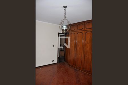 Casa à venda com 500m², 5 quartos e 5 vagas Quarto 01 com Suíte