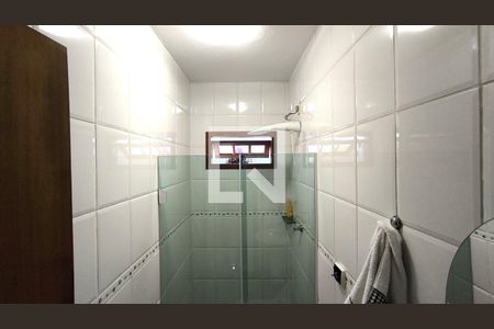 Casa à venda com 280m², 3 quartos e 2 vagas Casa à venda com 280m², 3 quartos e 2 vagasÁrea externa - Banheiro