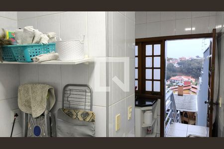 Casa à venda com 280m², 3 quartos e 2 vagas Casa à venda com 280m², 3 quartos e 2 vagasÁrea de serviço