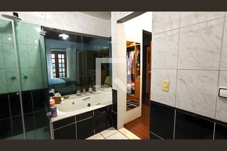 Casa à venda com 280m², 3 quartos e 2 vagas Casa à venda com 280m², 3 quartos e 2 vagasQuarto 1 - Banheiro
