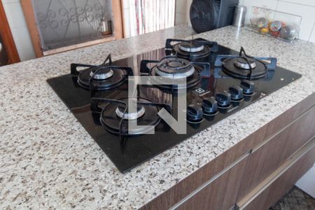 Casa à venda com 250m², 2 quartos e 2 vagas Casa à venda com 250m², 2 quartos e 2 vagasCozinha