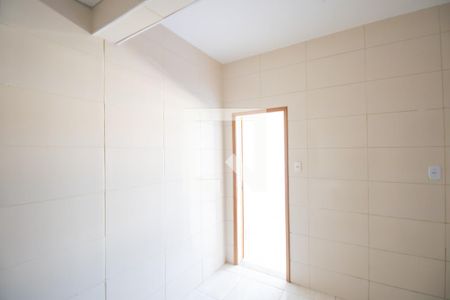 Cozinha de apartamento para alugar com 1 quarto, 40m² em Venda da Cruz, São Gonçalo