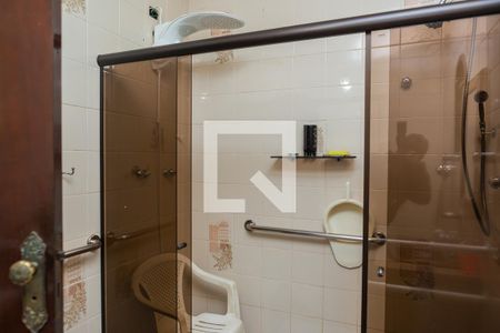 Casa à venda com 186m², 4 quartos e 3 vagasBanheiro do Quarto 2