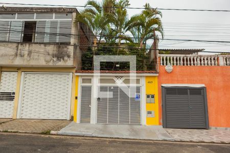 Casa à venda com 186m², 4 quartos e 3 vagasFachada