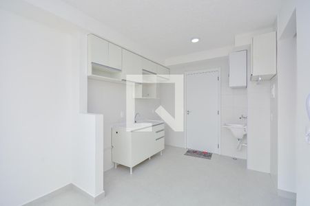 Sala/Cozinha de apartamento para alugar com 2 quartos, 35m² em Socorro, São Paulo