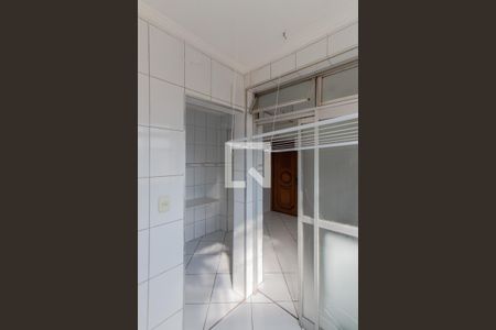 Apartamento à venda com 68m², 2 quartos e 1 vagaÁrea de Serviço