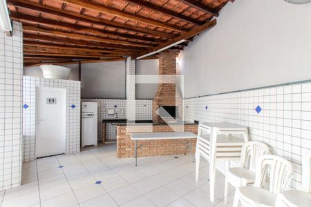 Apartamento à venda com 68m², 2 quartos e 1 vagaÁrea comum - Churrasqueira