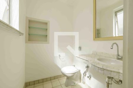 Apartamento à venda com 360m², 3 quartos e 3 vagasLavabo