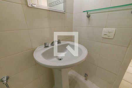 Apartamento à venda com 360m², 3 quartos e 3 vagasBanheiro da Suíte 1